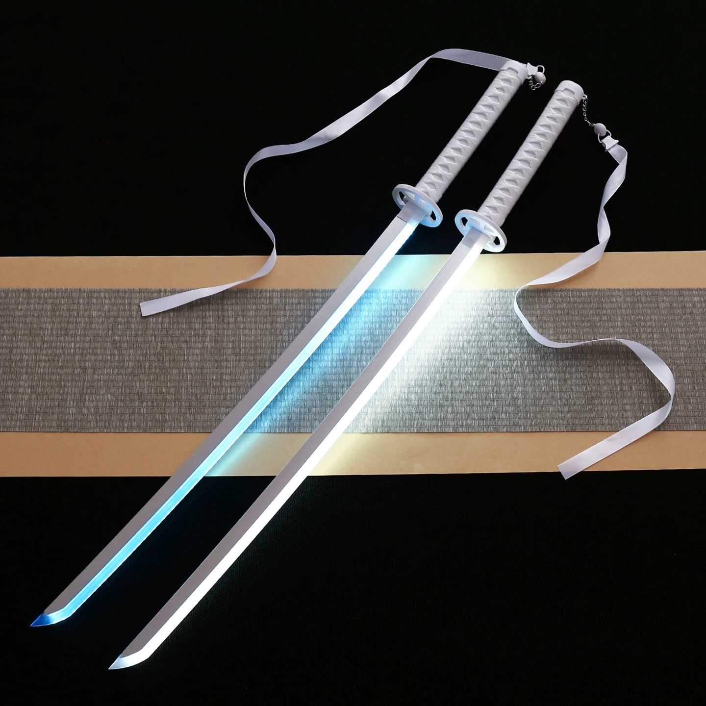 40inch Glow Bleach Katana Led  - огляд і ціна Anime Cosplay Katana